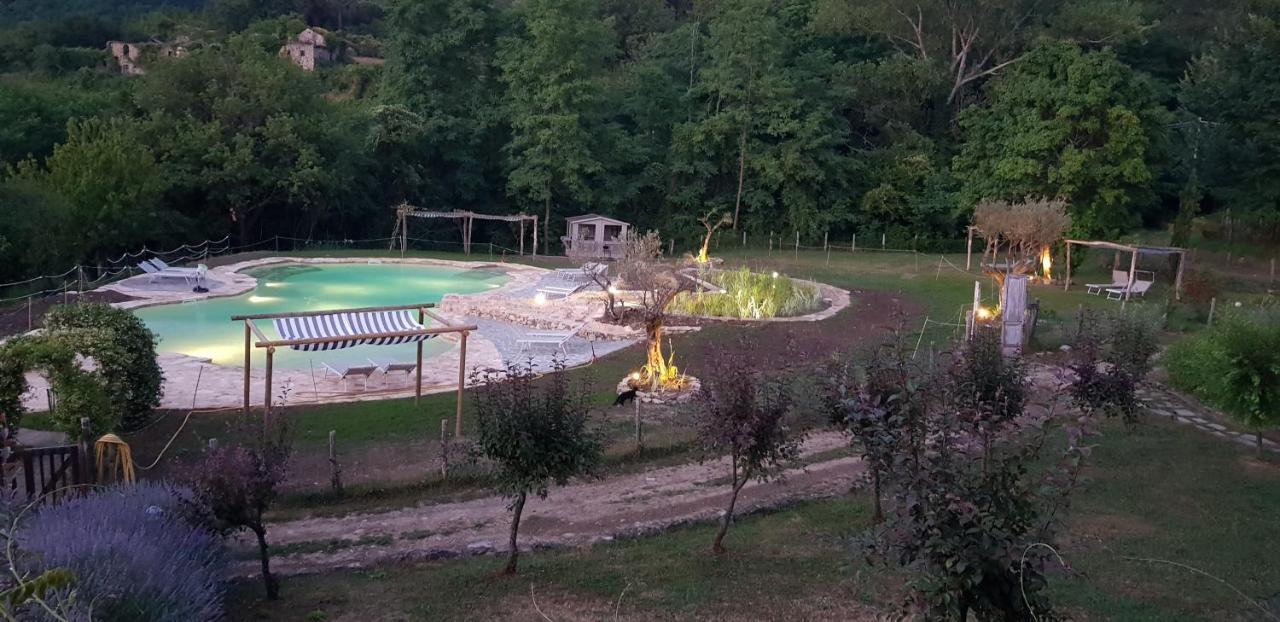 Hotel Podere Conti Filattiera Екстер'єр фото