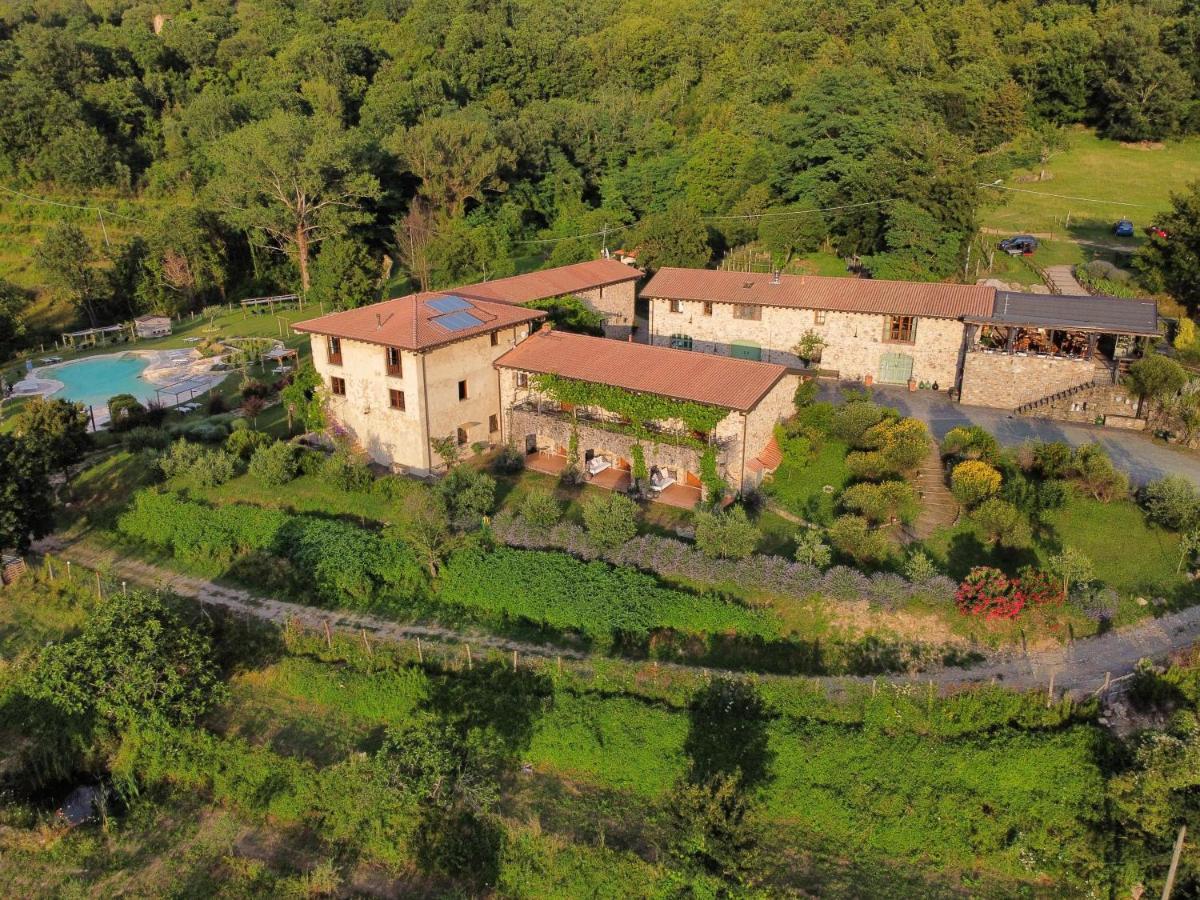 Hotel Podere Conti Filattiera Екстер'єр фото