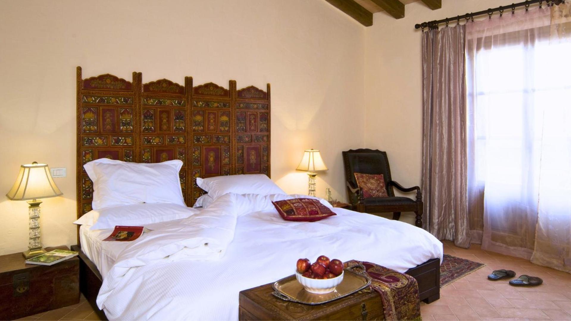 Hotel Podere Conti Filattiera Екстер'єр фото