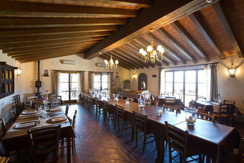 Hotel Podere Conti Filattiera Екстер'єр фото